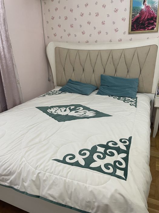 Кровать в отличном состоянии двухместная