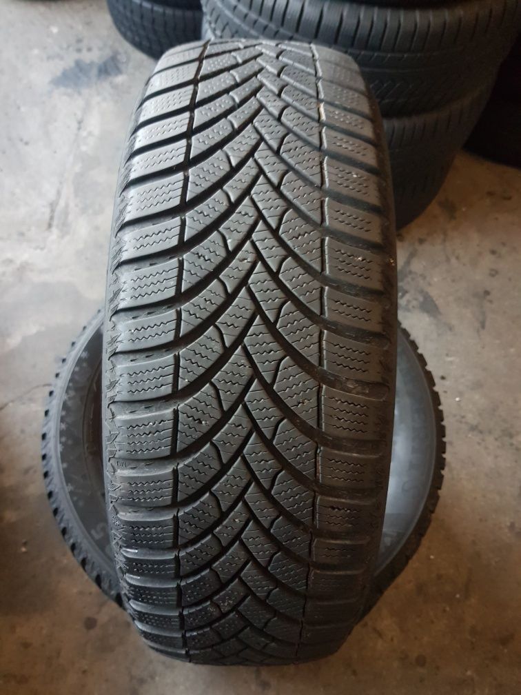 Semperit 185/60 R15 88T M+S iarnă