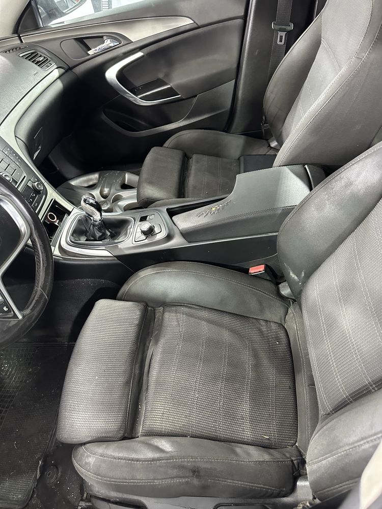 Opel insignia НА ЧАСТИ