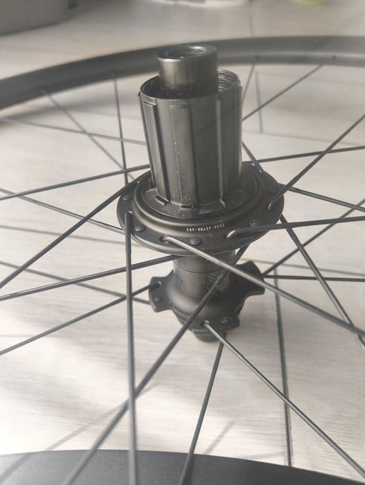 Vand set roti cursiera Velomann V30R 12x100/12x142