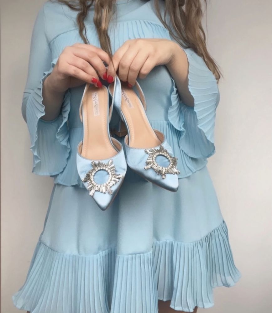 Pantofi bleu cu accesoriu, mărimea 38