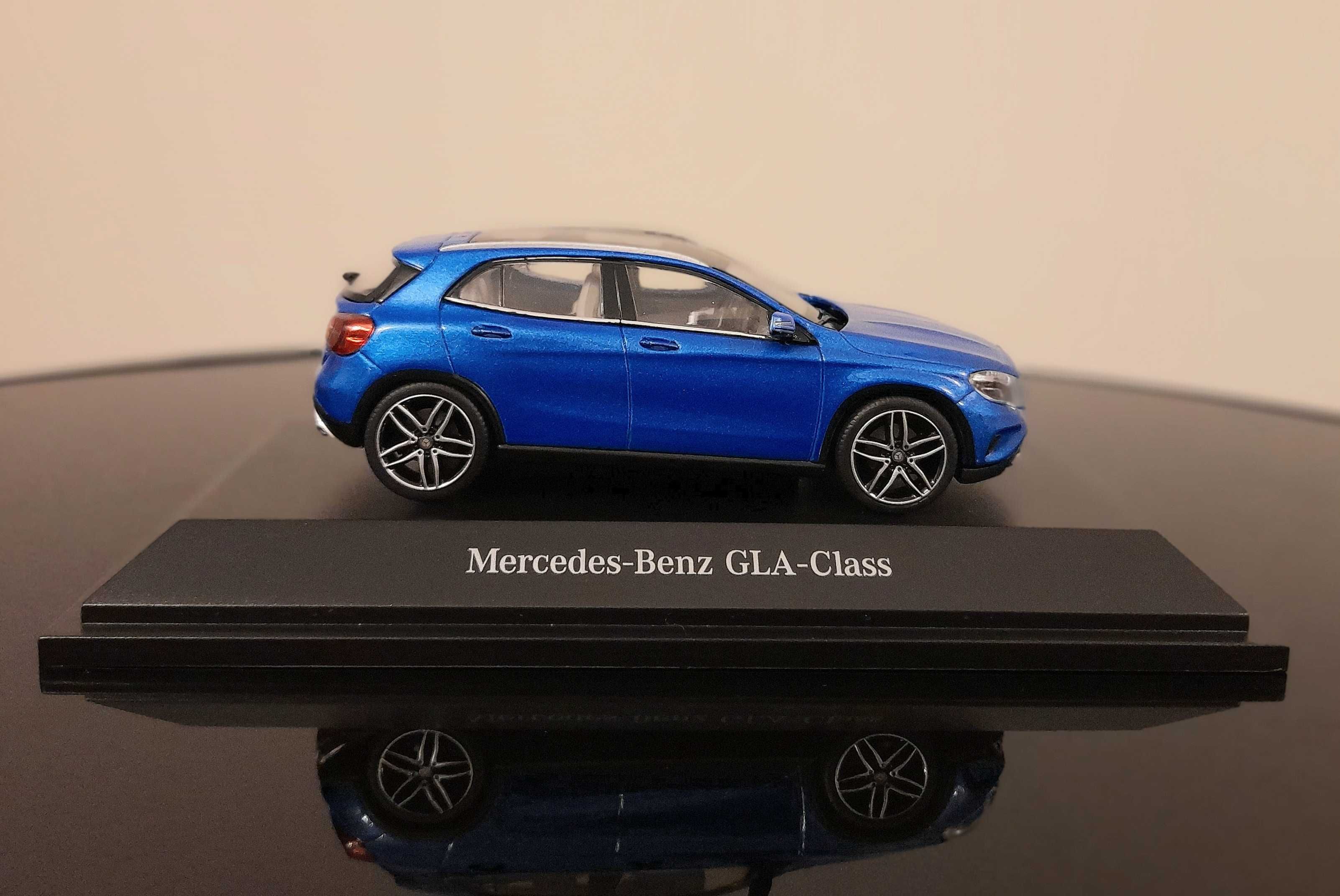 Mercedes-Benz GLA-Klasse 1:43 Schuco