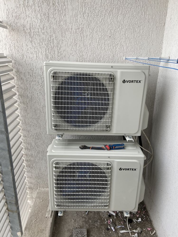 Incarcare Freon Montaj Aer Conditionat Reparatii  Igienizare