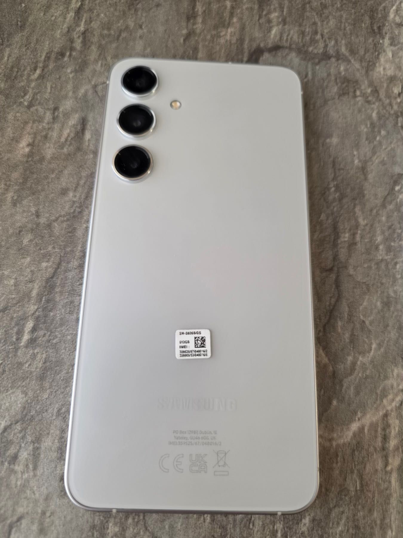 SAMSUNG S24 plus чисто нов