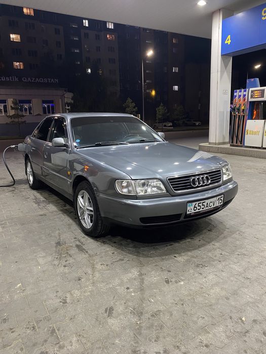 Продам Ауди а6 с4