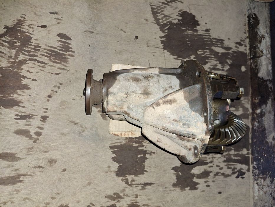 Редуктор задний на Ниву 21214