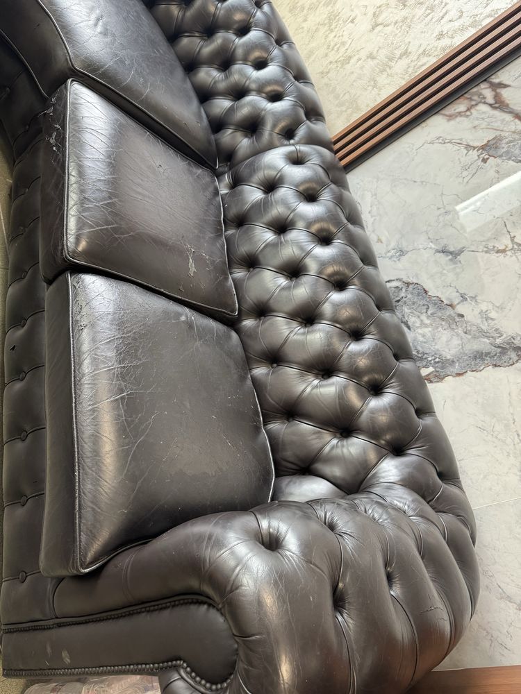 Диван/ маса/ барок/ франция/ тип Честърфилд Chesterfield/ Англия