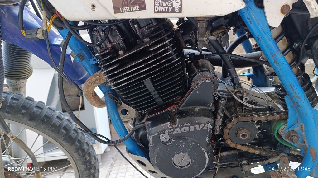 Cagiva T4 500E + двигател за cagiva T4 350R
