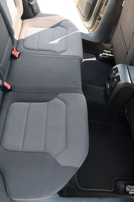 VW Passat B7 2,0 TDI 140 cp Automat
