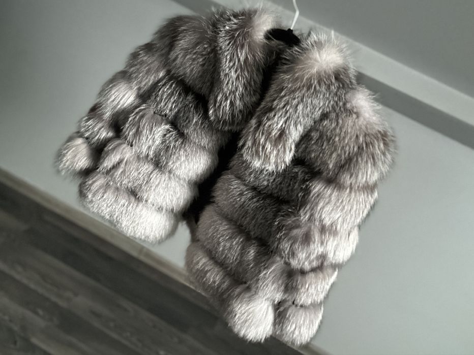 Haina din blana naturala