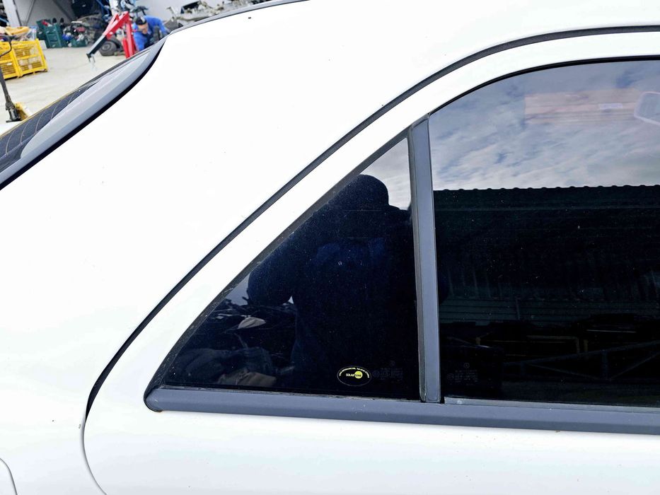 Geam fix usa dreapta spate Mercedes Clasa C (W202) [Fabr 1993-2000] OE