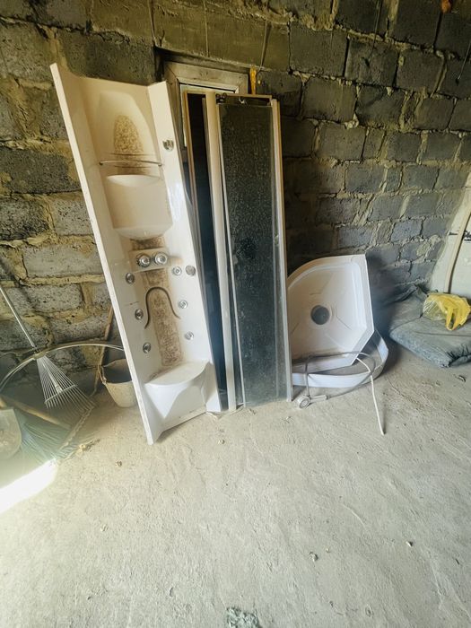 Разные вещи шкаф люстра