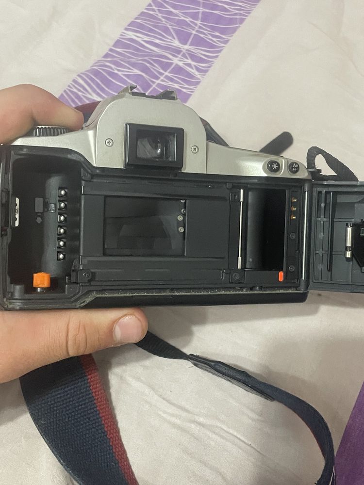 Vand Canon EOS 300 (citiți atuntul )
