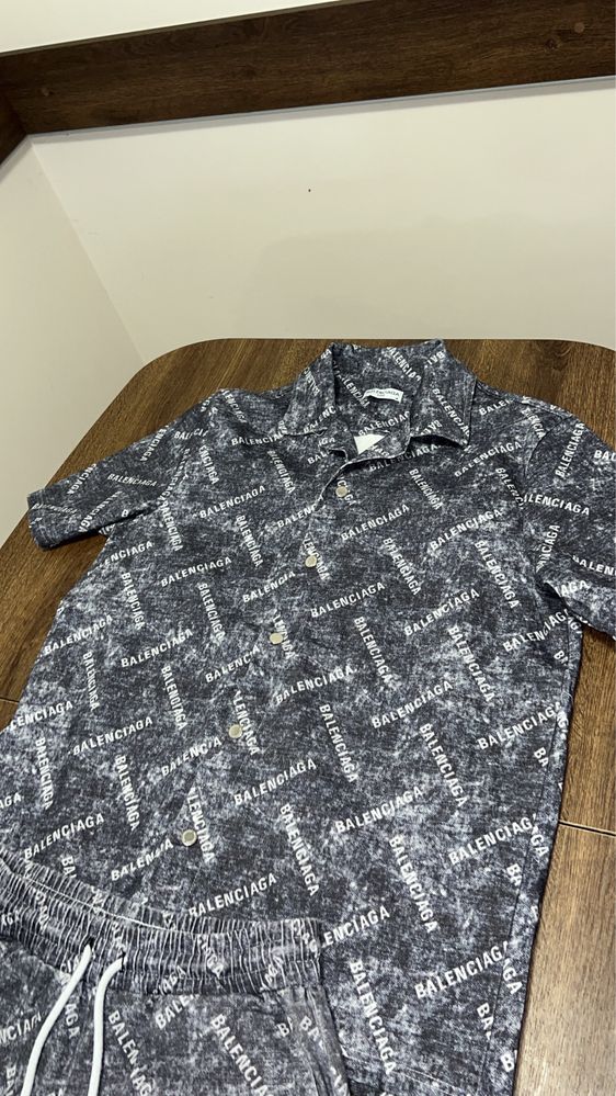 Balenciaga summer set
