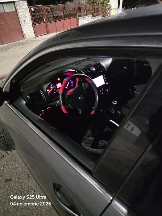 Se vinde Vw jetta