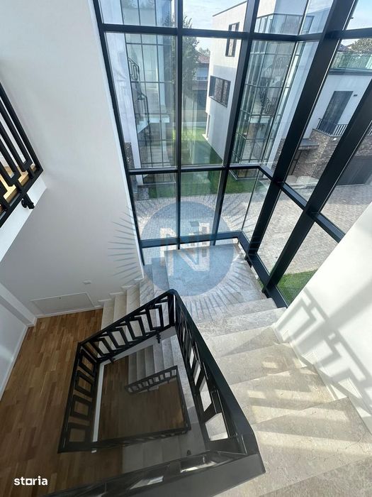 Vila cu 5 camere cu piscina proprie - scoala Americana