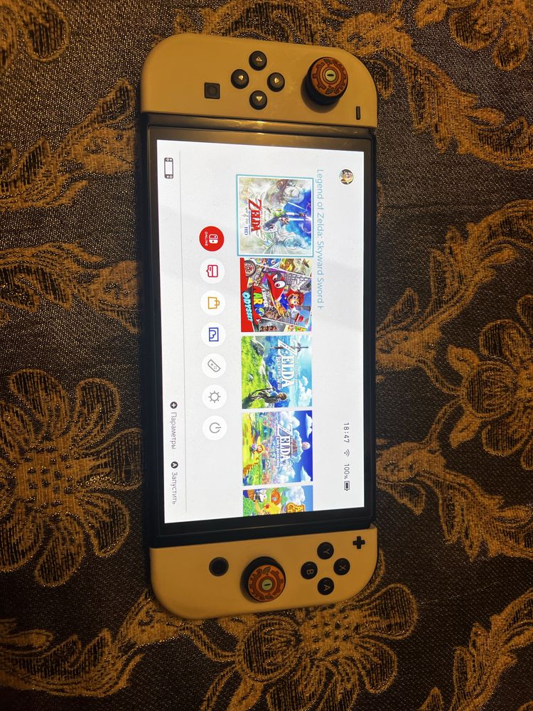 Продам прошитую Nintendo Switch Oled