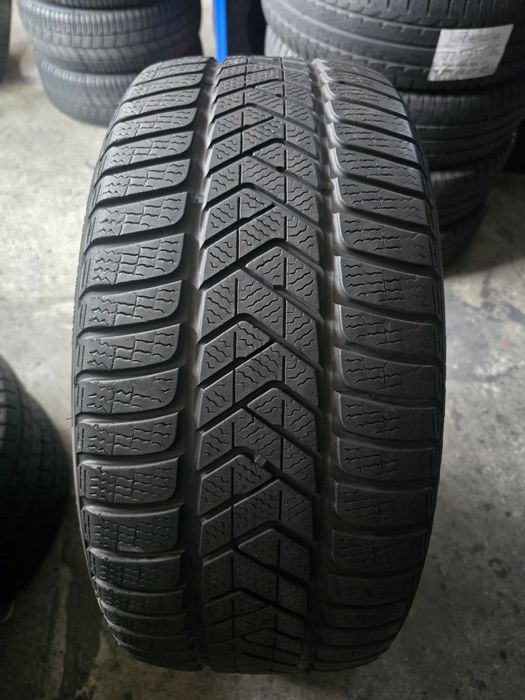 Pirelli 255/40 R19 100V MS iarnă