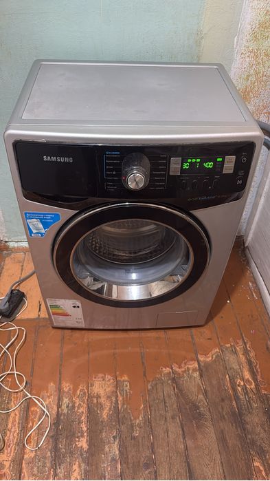 Стиральная машинка (рабочая)