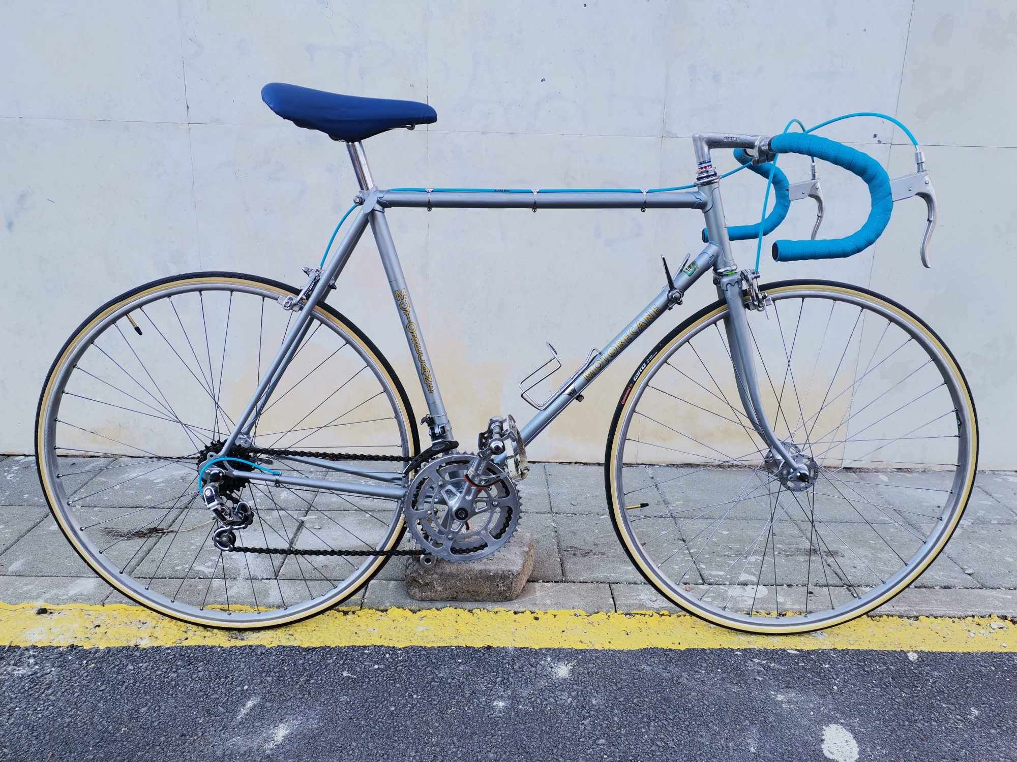 Стоманен ретро класически велосипед/ колело 28" Motobecane с Vitus тръ