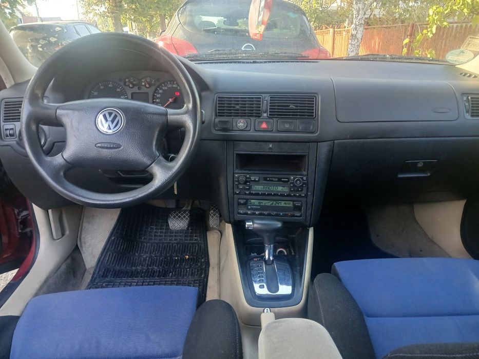 Vand Golf 4 automat.Benzina si Gpl