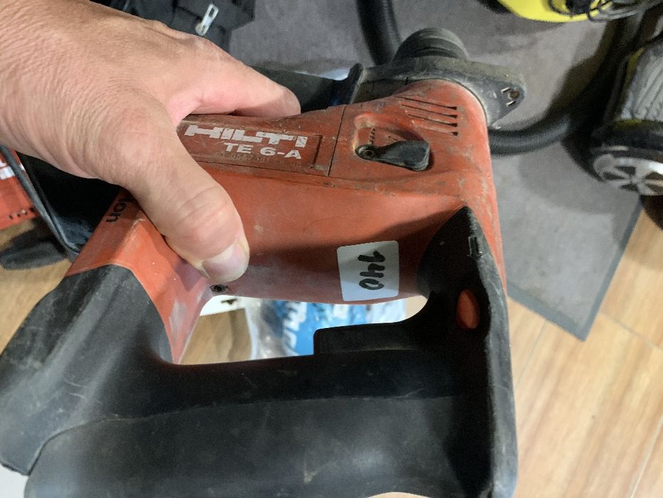 Hilti перфоратор на батерии