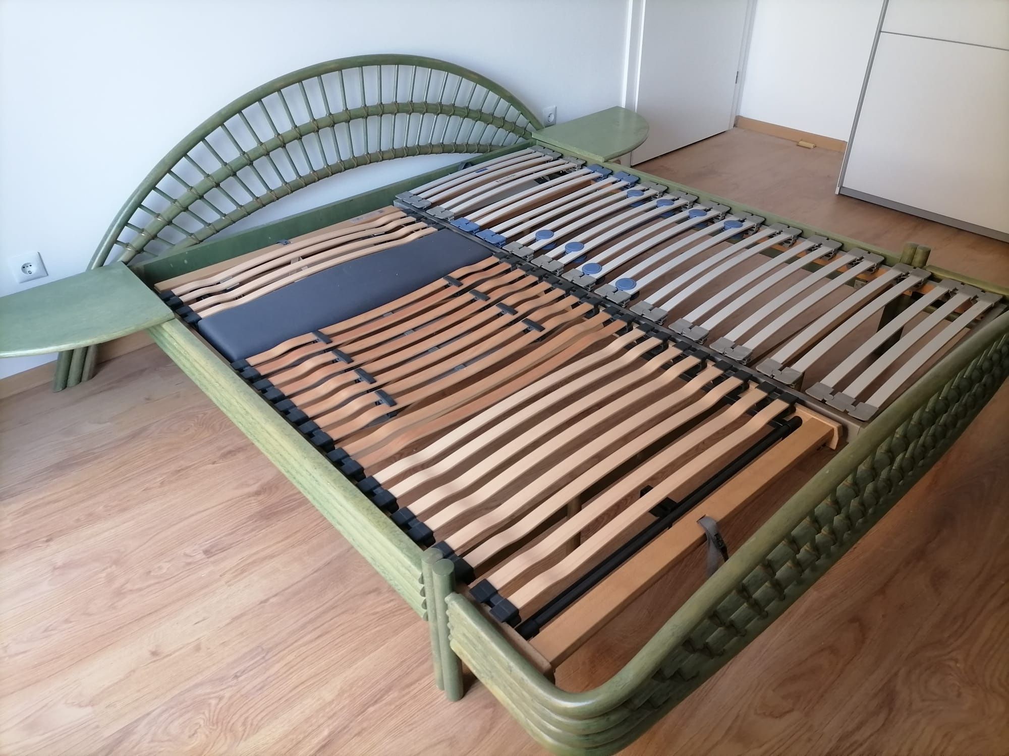 Pat din bambus 180x200, cu somiere reglabile