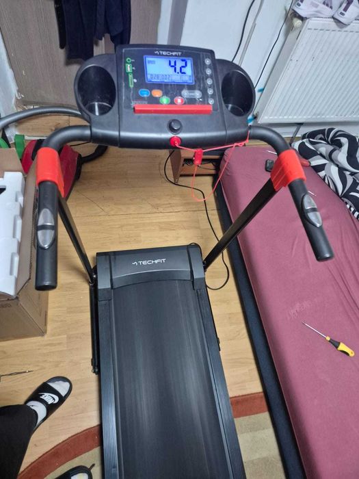 Banda de alergat electrica