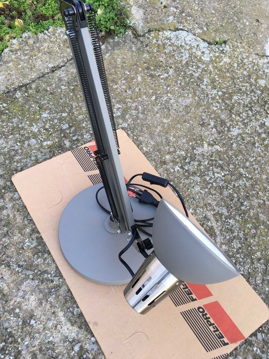 немска , разтегателна работна лампа "Nino"