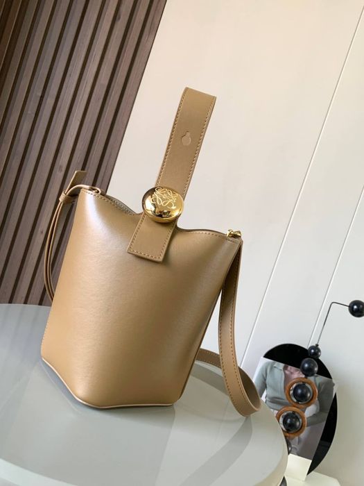 Geanta Loewe Pebble Bucket