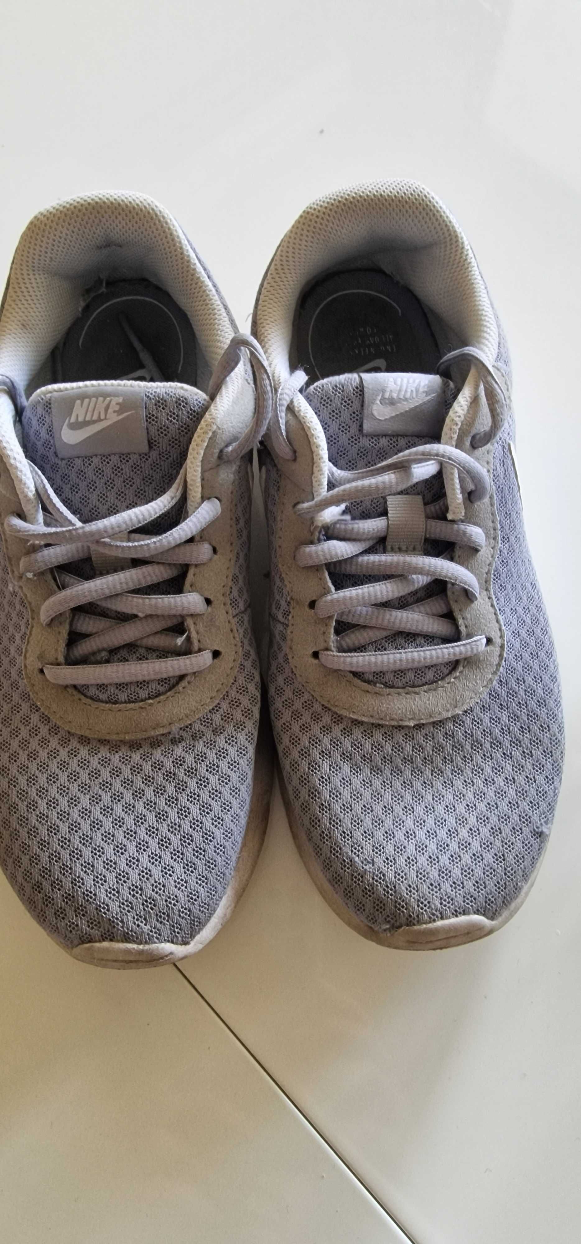 Сандали,маратонки Nike,обувки Högl