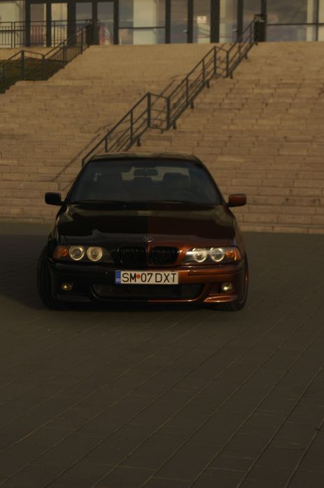 Vând BMW E39 520d