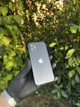 Iphone 12 la cutie