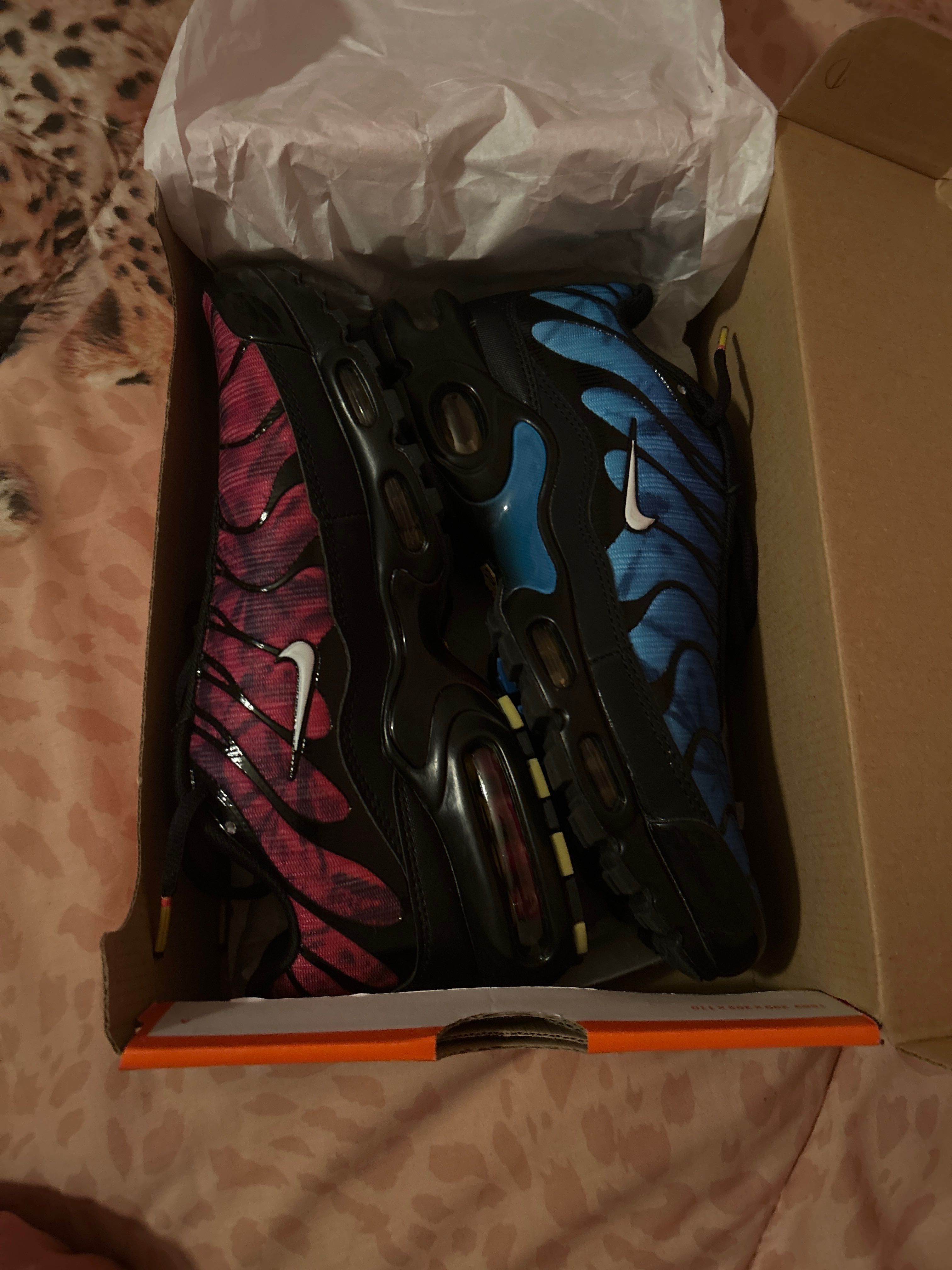 Неизползвани Обувки Nike TN