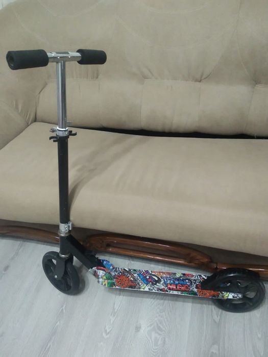 Продам самокат. Срочно