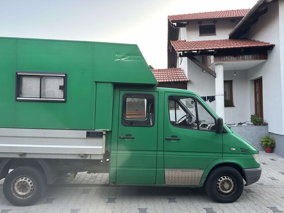 Mercedes-Benz Sprinter 313