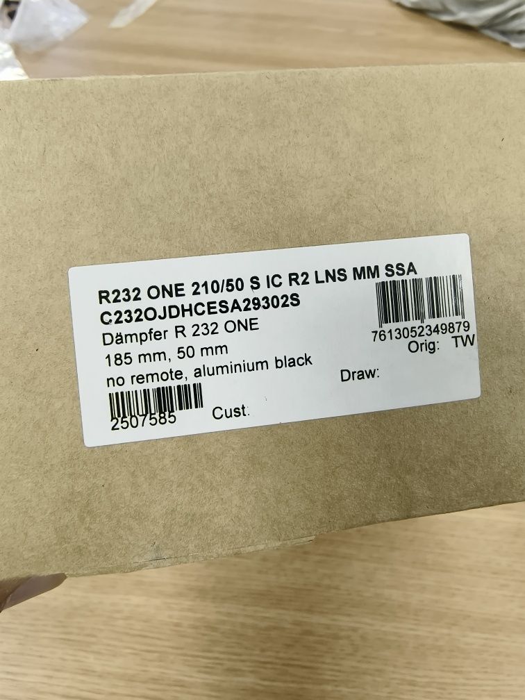 Шок,заден амортесьор DT Swiss R 232 ONE Standard Remote 210x50mm