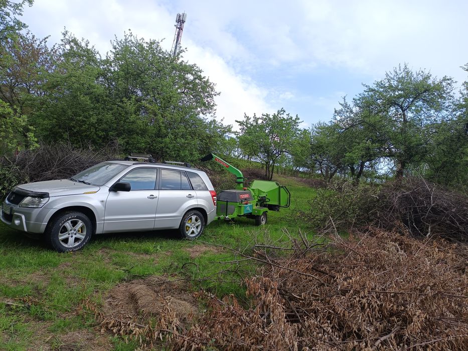 Tocător de resturi vegetale