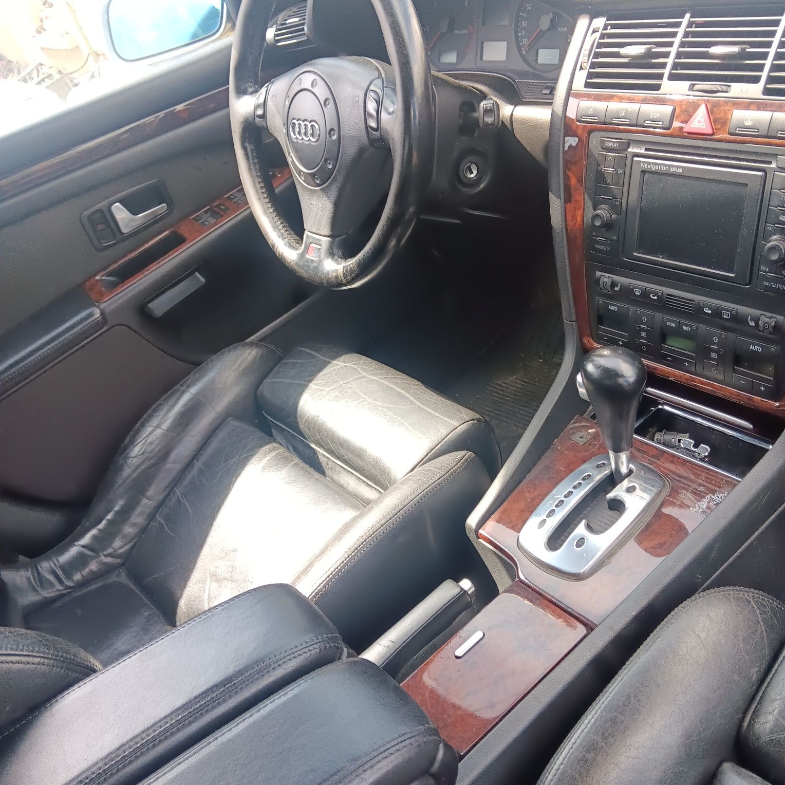 Audi A8 D2 3.3 TDI Quattro на части!
