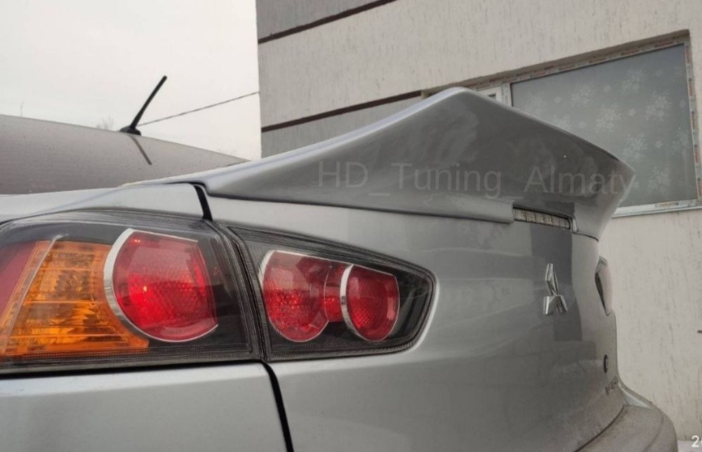 Спойлер Ducktail Mitsubishi Lancer 10