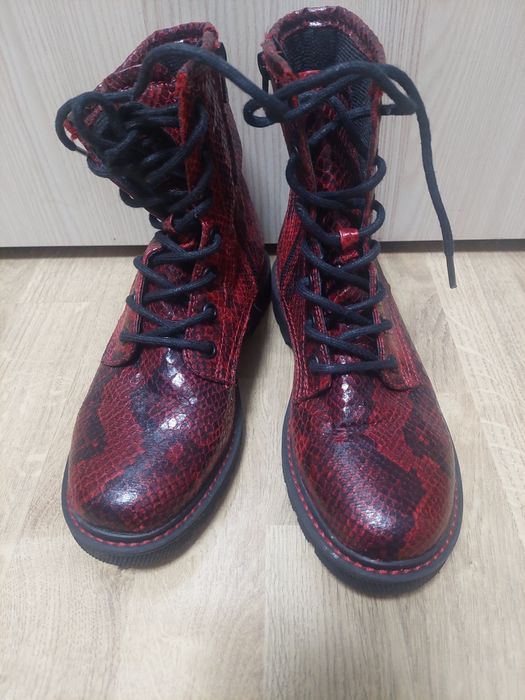 Дамски боти Daichmann