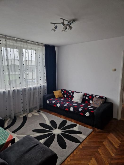 Inchiriez apartament 2 camere