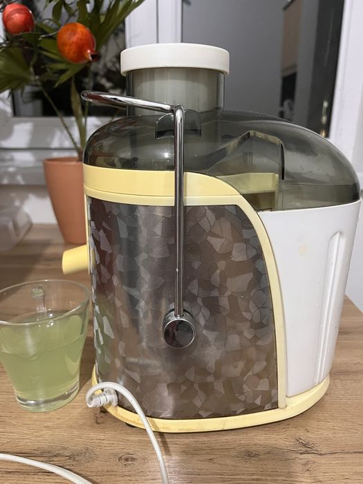 Соковыжималка NIKAI