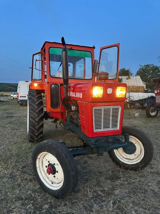 Tractor  utb 650