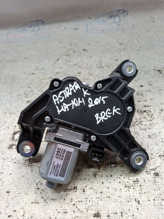 motoras stergator hayon  opel astra k break - motorina 2016
