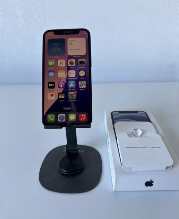 Продам айфон 12 мини