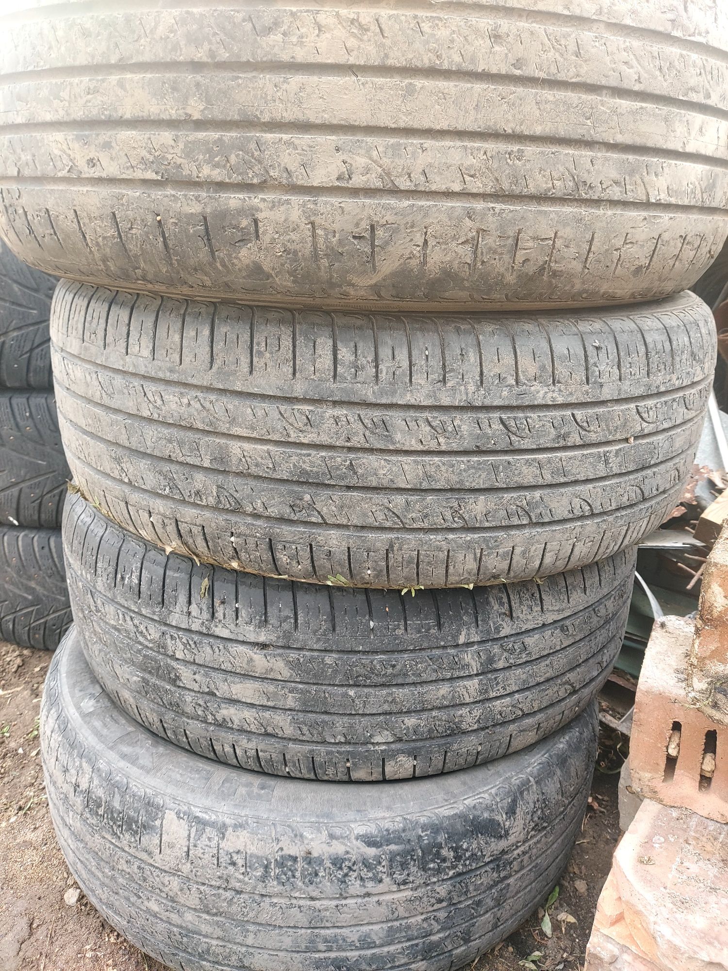 Шины летние 235/60/18