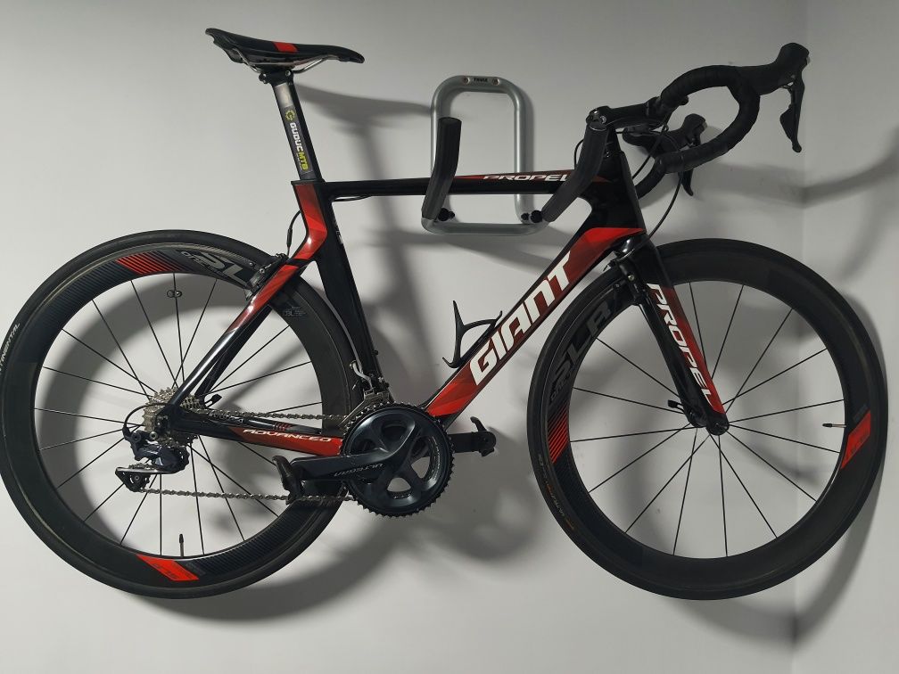 Giant Propel carbon