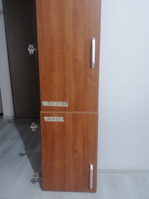 Usi pal culoare "cires"