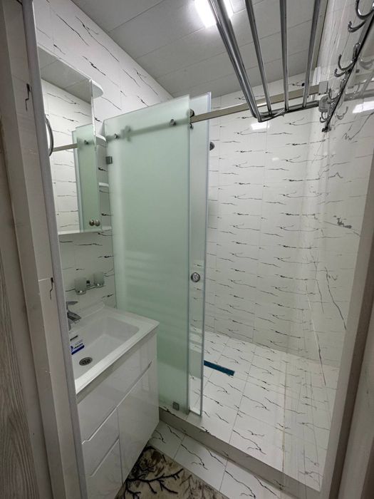 Ттз Ахмад Югнакий продается квартира 4/1/5 с евро ремонтом балкон 2х6